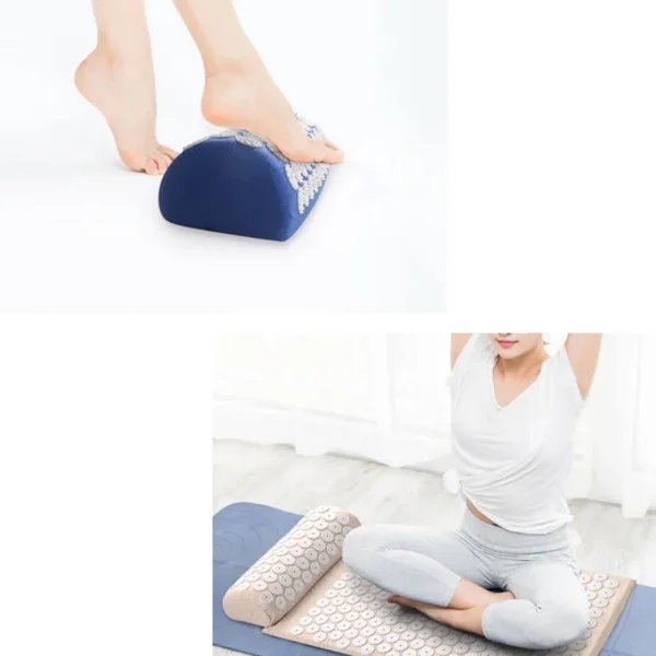 Yoga-Massage-Pads mit großen Berührungspunkten für eine bessere Nacken-, Rücken- und Fußmassage Haushaltsmassage Schmerzlinderung Kissen in Lila Farbe