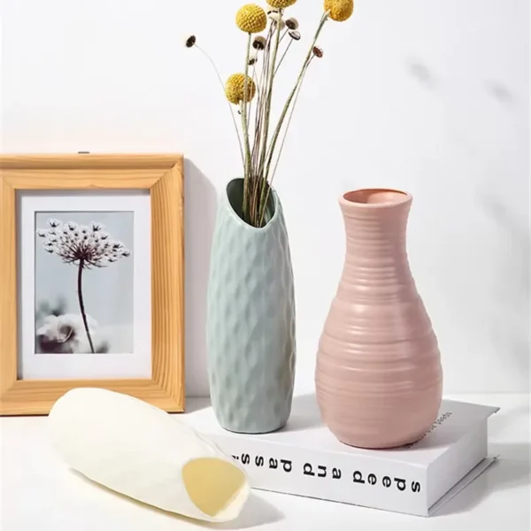 1St. Nordische Plastikvase Weiß Boho Stil Einfach Kleine Frische Blumentopf Aufbewahrungsflasche für Blumen Wohnzimmer Modern Home Dekorationen Ornamente